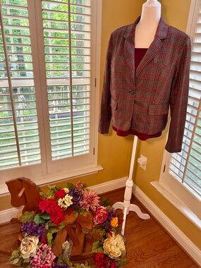 Perfect for Fall - Women's Burgundy Plaid Blazer Jacket